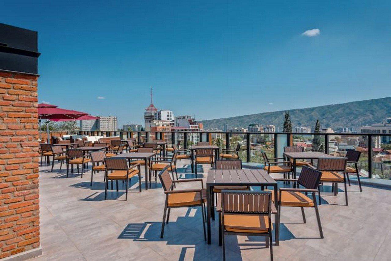 Ramada By Wyndham Tbilisi Old City Hotel Luaran gambar