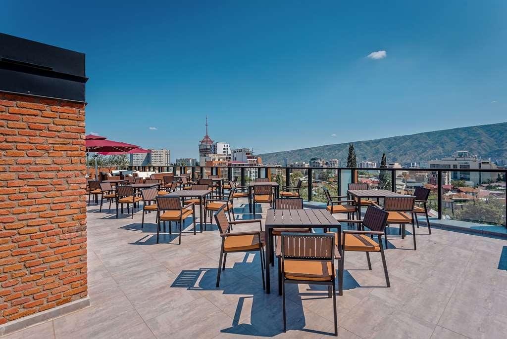 Ramada By Wyndham Tbilisi Old City Hotel Luaran gambar